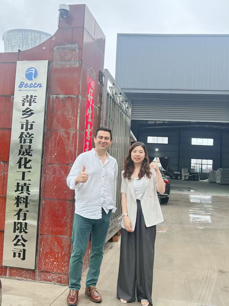 Group photo with clients03